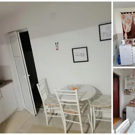 Holiday home Vikendica Jezero Modrac Lake Modrac *