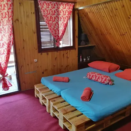 Vikendica Jezero Modrac Lake Modrac Holiday home Lukavac (Tuzla)